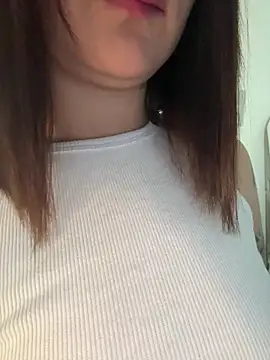 Megan lu2 online show from November 2025 12:16:01 PM