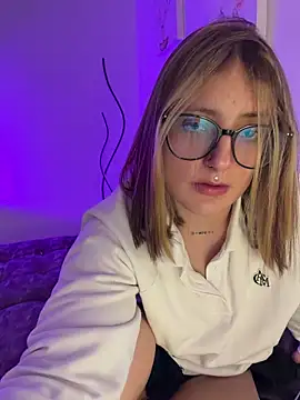 Megan lu2 online show from February 2026 03:16:02 AM