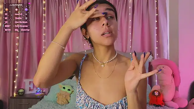 Emiily Scott1 online show from January 2025 01:59:02 PM