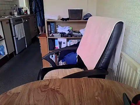 daddyflash online show from November 2025 10:38:02 AM