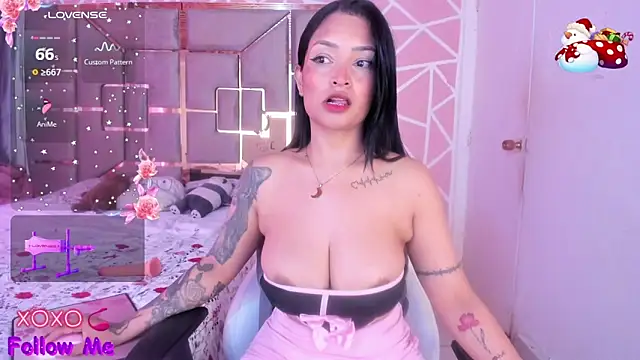 Snapshot of Anggi_1 chatting on December 2024 01:41:02 PM Anggi 1 online show from December 2024 01:41:02 PM