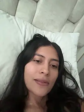 Sophie  Foxxx online show from September 2025 01:04:01 PM