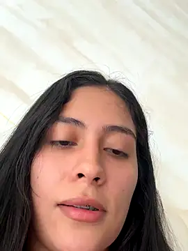 Sophie  Foxxx online show from October 2025 03:41:01 PM