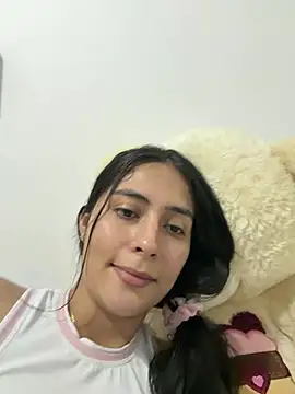 Sophie  Foxxx online show from July 2026 11:31:01 PM