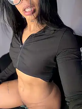 Charly  online show from April 2026 02:59:01 PM