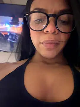 Snapshot of Charly_ chatting on July 2026 03:00:02 AM Charly online show from July 2026 03:00:02 AM