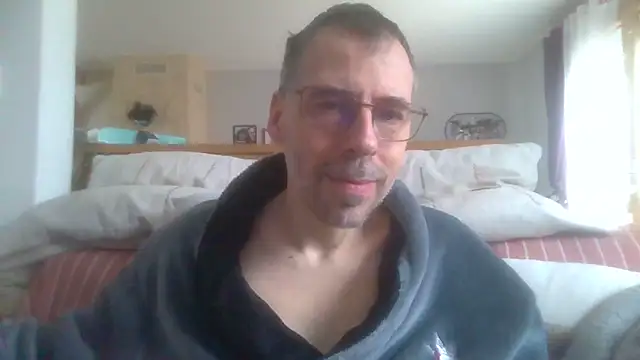 ptitcanard60600 online show from March 2025 10:39:01 AM