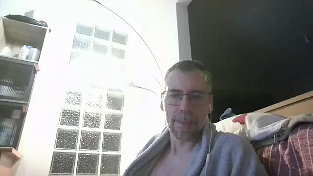 Snapshot of ptitcanard60600 chatting on May 2026 10:06:01 PM ptitcanard60600 online show from May 2026 10:06:01 PM