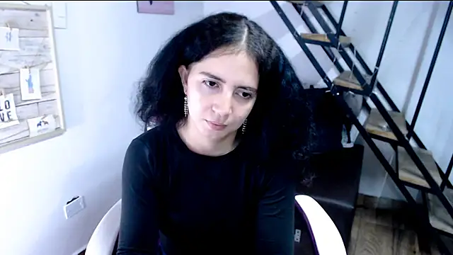 samantha baby  online show from October 2025 06:15:02 PM