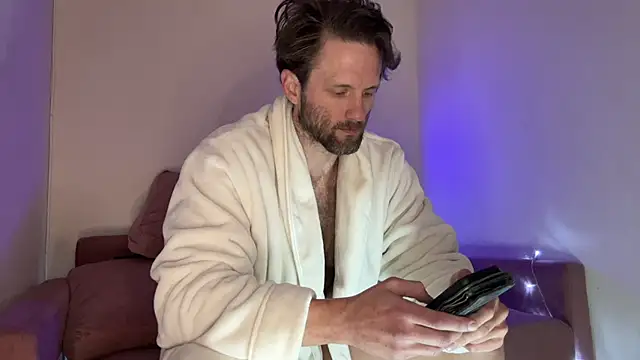 alexmannd online show from December 2025 05:06:02 PM