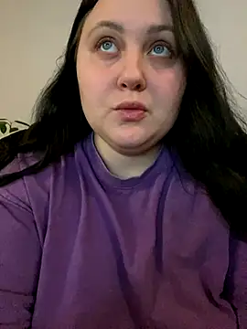 ihaveasecret  online show from September 2025 05:36:01 PM