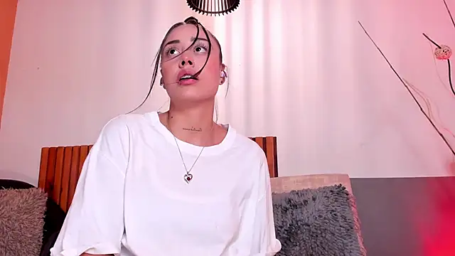 NoraDasilva online show from March 2026 12:26:02 AM