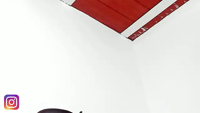 Kloe-squirts online show from December 2025 03:04:01 AM