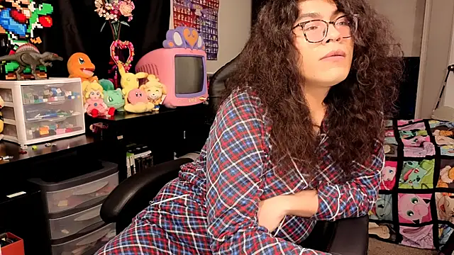 ShinyCherub online show from September 2025 02:00:02 PM