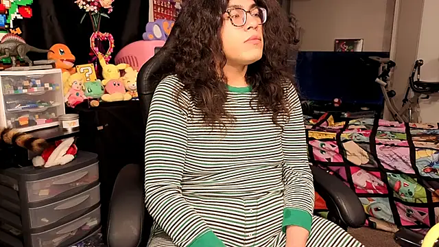 ShinyCherub online show from October 2025 02:25:02 AM