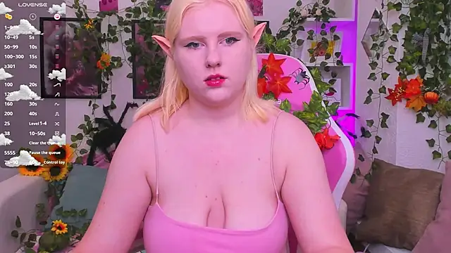 art lovee online show from October 2025 03:21:02 AM