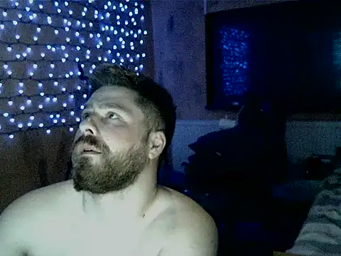 Snapshot of berisha_bezo chatting on March 2026 05:51:01 PM berisha bezo online show from March 2026 05:51:01 PM