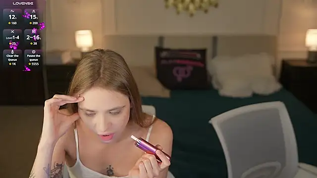 Angy Netal online show from December 2025 11:48:02 AM