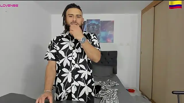 Louis marley   online show from December 2024 01:15:02 AM