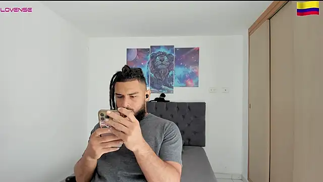 Louis marley   online show from December 2024 02:52:02 PM