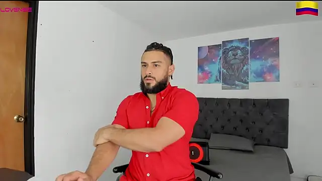 Louis marley   online show from December 2024 09:17:02 PM