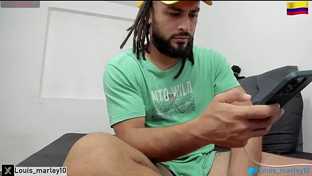 Snapshot of Louis_marley__ chatting on May 2026 01:25:02 AM Louis marley online show from May 2026 01:25:02 AM