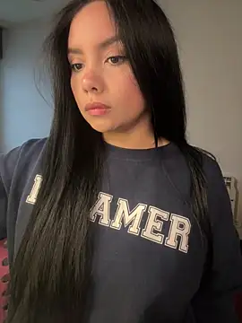 Snapshot of Soffy_Rose chatting on January 2025 09:50:02 AM Soffy Rose online show from January 2025 09:50:02 AM