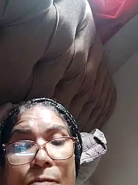 Delicy1 online show from February 2025 02:40:01 PM