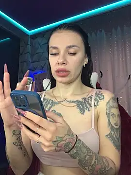 Snapshot of Queen_of_pain chatting on October 2025 07:20:01 AM Queen of pain online show from October 2025 07:20:01 AM