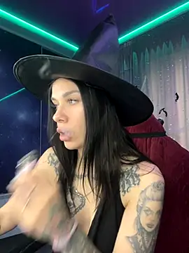 Snapshot of Queen_of_pain chatting on October 2025 07:23:01 AM Queen of pain online show from October 2025 07:23:01 AM