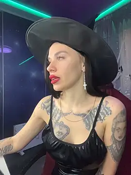 Snapshot of Queen_of_pain chatting on October 2025 06:59:01 AM Queen of pain online show from October 2025 06:59:01 AM