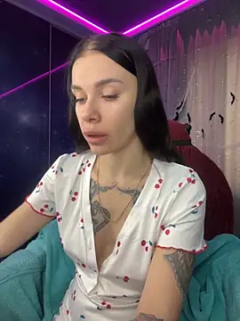 Snapshot of Queen_of_pain chatting on November 2025 07:10:02 AM Queen of pain online show from November 2025 07:10:02 AM