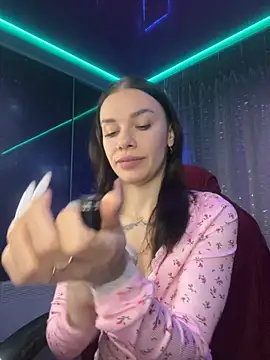 Snapshot of Queen_of_pain chatting on November 2025 05:41:02 AM Queen of pain online show from November 2025 05:41:02 AM