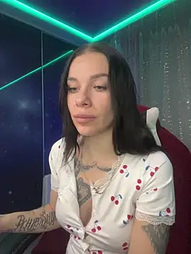 Snapshot of Queen_of_pain chatting on November 2025 05:02:02 AM Queen of pain online show from November 2025 05:02:02 AM