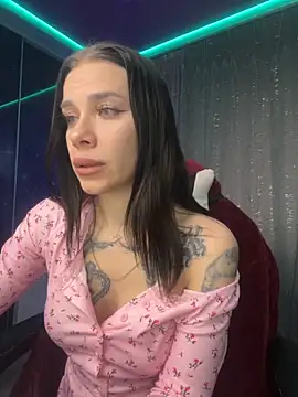 Snapshot of Queen_of_pain chatting on November 2025 06:08:01 AM Queen of pain online show from November 2025 06:08:01 AM