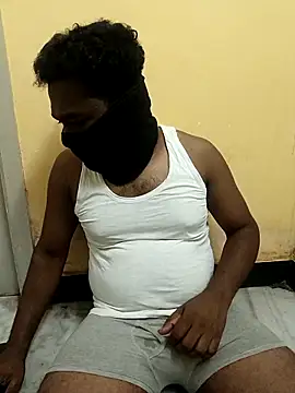 Snapshot of Tamil_paiyan012 chatting on March 2025 05:04:01 PM Tamil paiyan012 online show from March 2025 05:04:01 PM