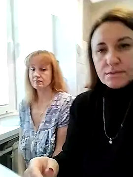 DonnaMagdalena online show from November 2025 08:25:01 AM