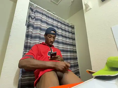 Snapshot of Z3US_UP_1 chatting on October 2025 07:40:02 AM Z3US UP 1 online show from October 2025 07:40:02 AM