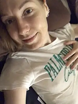 Snapshot of _Sweet_Love_ chatting on July 2026 10:41:01 AM Sweet Love online show from July 2026 10:41:01 AM