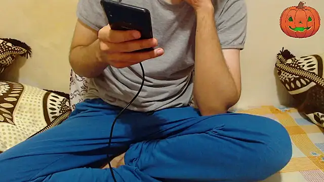 Alexdelarge323 online show from October 2025 11:31:02 AM