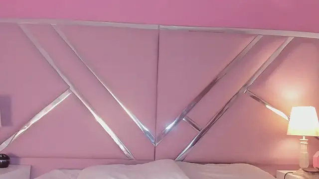 Snapshot of Tiffanysurez_ chatting on March 2026 04:45:01 PM Tiffanysurez online show from March 2026 04:45:01 PM