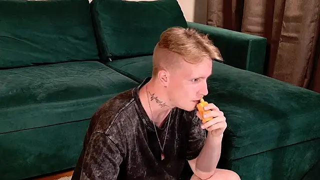 AlexxSweet online show from June 2026 12:15:02 PM