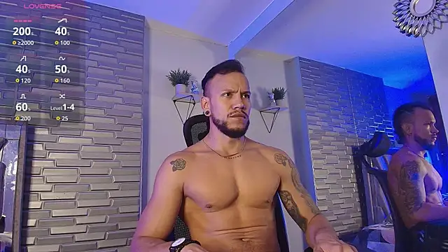 Snapshot of ARON_TAYLER01 chatting on June 2026 10:36:02 AM ARON TAYLER01 online show from June 2026 10:36:02 AM