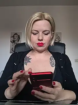 Ladykaos online show from May 2026 12:26:02 PM