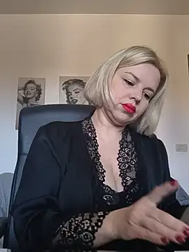 Ladykaos online show from May 2026 01:17:02 PM