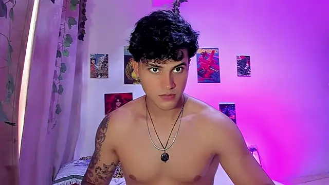 Nekoboy01 online show from December 2024 09:11:01 PM