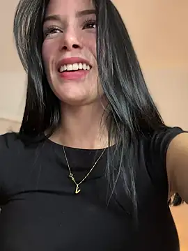 Snapshot of Im_Valentina chatting on January 2025 12:22:02 AM Im Valentina online show from January 2025 12:22:02 AM