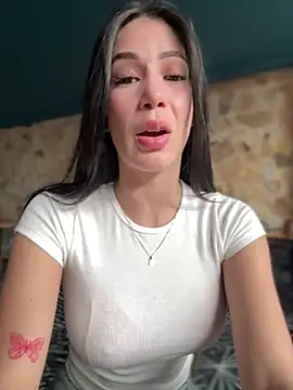 Snapshot of Im_Valentina chatting on March 2025 09:37:02 PM Im Valentina online show from March 2025 09:37:02 PM
