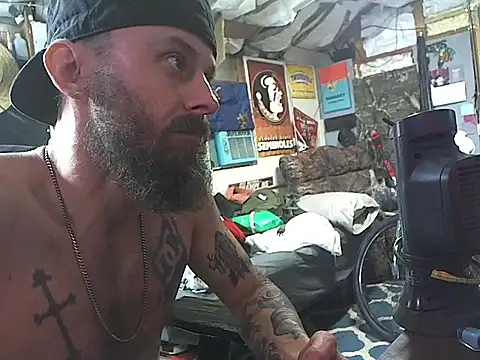 CloudDadddyyy420 online show from December 2024 02:42:01 AM