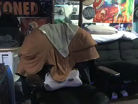 CloudDadddyyy420 online show from February 2025 01:09:01 AM